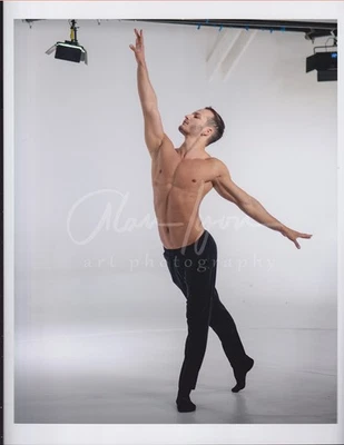 Alan Lyon Original Male Photo gay interest (11)  Marcellus reach 2 - Image 1 of 2