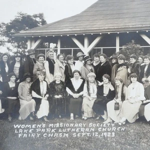 Womens Missionary Society Lake Park Lutheran Church Fairy Chasm Milwaukee 1923 - Bild 1 von 12