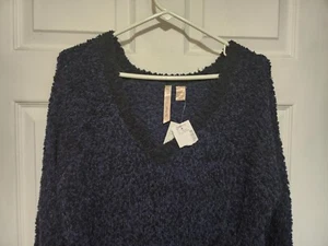 Womens Sweater Top Size Medium Sleeve Lightweight Blue Soft Fuzzy Blouse  - Picture 1 of 6