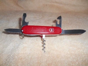 VICTORINOX SWISS ARMY KNIFE - Picture 1 of 2
