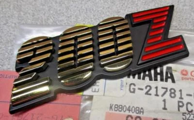 YAMAHA NOS/OEM SIDE COVER EMBLEM 1 200Z XC 200 Z RIVA 1987-1991 1YG-21781 - Image 1 of 4