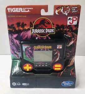 Tiger Electronics - Jurassic Park Handheld Game - Hasbro 2021 - New - Picture 1 of 7