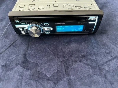 ⭐️Pre-Owned, TESTED⭐️ Pioneer AM/FM| CD| BT| AUX-(DEH-X8600BS) - Image 1 of 4