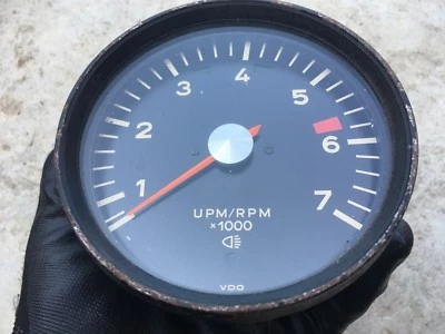 Porsche 914 Tachometer VDO  1/70   914 641 302 10  #122 C#G12 - Image 1 of 4