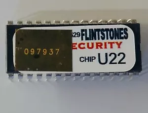 Williams WPC-S CPU G10/U22 security chip Flintstones pinball machine - Picture 1 of 3