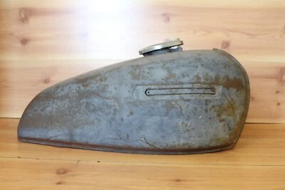 Kawasaki KZ650 KZ650 KZ 650 B1 B2 1977 1978 1979 OEM tanque de gasolina 51001-5032-7Z Foto 1 de 4