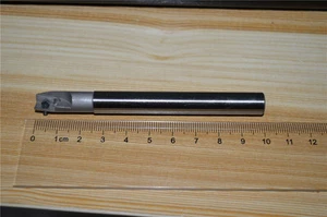 BAP 300R C10-10×120 (10*100mm) Milling Toolholder + APMT1135PDER R0.8 (1PCS) - Picture 1 of 3