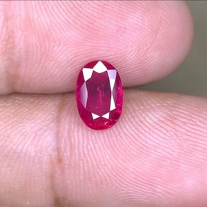 Natural Cut 1.27 Carat Vivid Red Ruby Mozambique Oval Faceted Loose Gemstone - Picture 1 of 3
