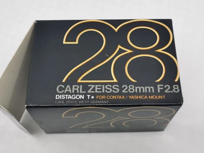 CARL Zeiss 28MM F2.8 distagon T. c/y MOUNT - Image 1 of 4