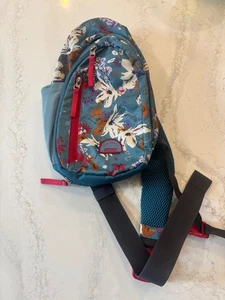 Vera Bradley Coleman Collaboration Sling Bag 13 inch x 8 inch Blue Floral - Picture 1 of 8