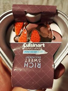 New Cuisinmart  Bakeware Mini Heart Pan Set Of 4 Brand New 