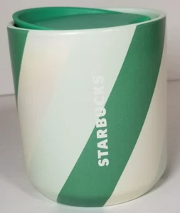 Taza de café Starbucks taza de cerámica con tapa bastón de caramelo verde menta 8 oz 2022 - Imagen 1 de 9
