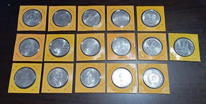 Moneda Tailandia 10 Baht Níquel Juego Completo de 46 + Soporte - Imagen 1 de 6