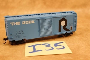 I35B VINTAGE ACCURAIL USA HO SCALE BOX CAR CNW 706049 THE ROCK - Picture 1 of 1