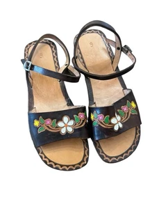 New Never Worn Handmade Sandals For Women Size 9 - Picture 1 of 6