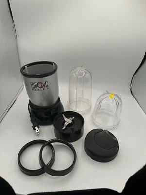 Magic Bullet Blender w/ Accessories Blender 4 Cups MB1001 BPA FREE Tested WORKS! - Image 1 of 4
