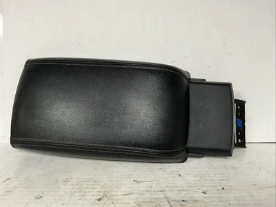 MAZDA 6  ARMREST CENTER CONSOLE STORAGE COVER LID 2009-2013 OEM C8MW13223 - Imagem 1 de 4