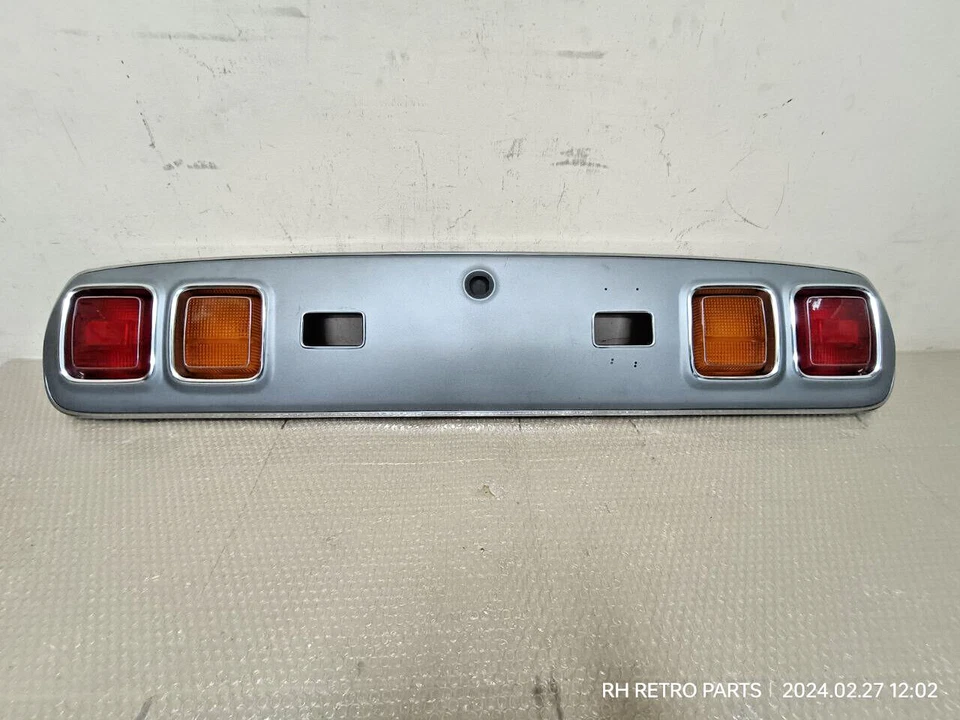 Mazda 929 RX4 1976-1978 Coupe Rear Panel & Tail light lamp Set Genuine ALL NOS - Image 1 of 4