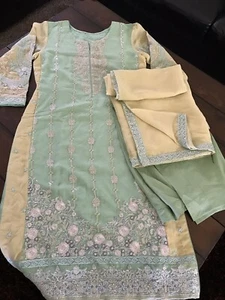 Impresionante pistacho paquistaní gasa y seda 3 piezas. Traje mediano nuevo! - Imagen 1 de 9