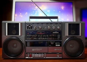 HITACHI TRK-9100W ๐RaRe๐ Vintage Cassette Radio EQ Boombox - Picture 1 of 6