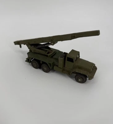 Vintage Lesney Matchbox No. 67 AEC Missile Launcher Truck – Army Green - Image 1 of 4