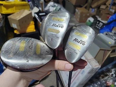 (3)Ladies Square Two Lady Rave Oversize Wood Set 1 11°  & 7 26°  3 16° - Image 1 of 4