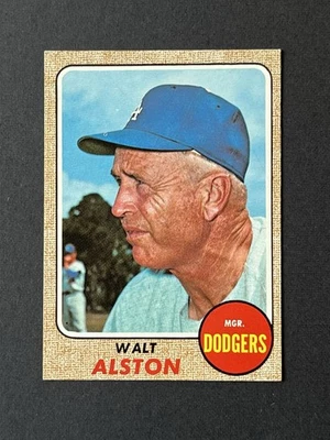 1968 Topps #472 Walt Alston BASEBALL Los Angeles Dodgers - Image 1 of 2