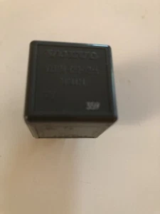 Volvo Relay Genuine Volvo 9494424 - Picture 1 of 6