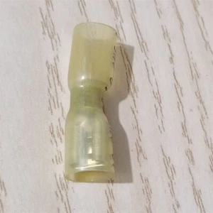 Heat Shrink 100 Yellow Female Fully Insulated Spade Crimp Connector Terminals - Picture 1 of 11