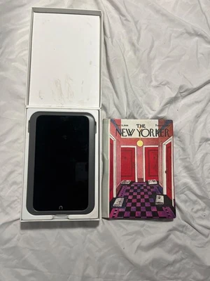 Планшет Barnes & Noble Nook Wi-Fi с коробкой и книгой/руководством без шнура питания - Изображение 1 из 4