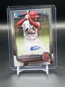 2025 Bowman Cromo Rainiel Rodriguez 1° Auto #CPA-RR - Foto 1 di 2