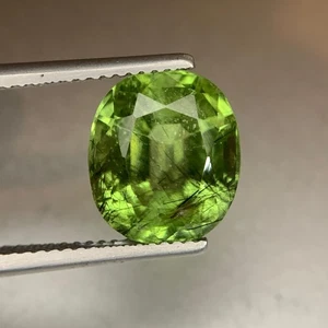 6.85 Cts Natural SI Rutile Peridot Oval Cut Green Gemstone Pakistan Loose - Picture 1 of 14