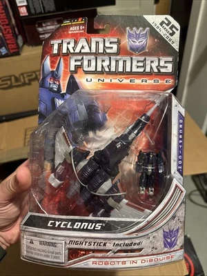 Figura de Acción Transformers Cyclonus Generación 1 Serie Universo Hasbro 2008 Nueva Foto 1 de 2