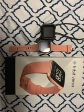 Fitbit Versa Fitness Smartwatch - Peach/Rose-Gold Aluminium (FB504RGPK)