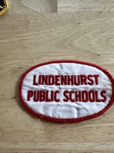 Lindenhurst öffentliche Schule Aufnäher - Bild 1 von 7