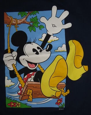 Vintage Hanes Label - Disney MINNIE MOUSE Swinging on Swing (Size SMALL) T-Shirt - Изображение 1 из 3