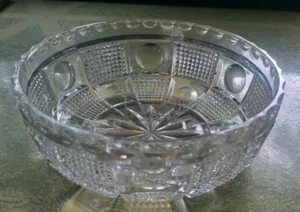 HEAVY 7" GLASS BOWL WITH COIN THUMBPRINT W/STAR BOTTOM - Picture 1 of 1