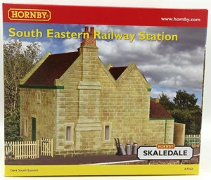 Hornby Skaledale South Eastern Railway Station R7362 OO Scale BNIB New f - Picture 1 of 3