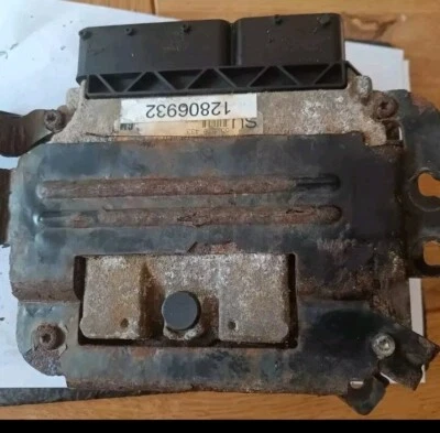 Controllo motore SAAB 93 9-3 TTID 1,9 L ECU 0281017717 55579433 spedizione veloce #923 - Immagine 1 di 3