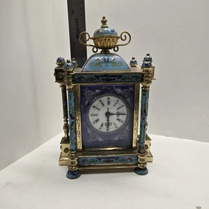 Antiguo reloj mecánico chino esmaltado en cobre hecho a mano estilo europeo - Imagen 1 de 8