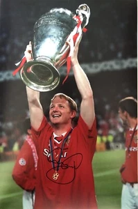 Fotografía de la final de la Champions League 1999 firmada por David May 12x18 - Imagen 1 de 3