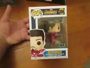 Funko Pop Marvel Avengers Infinity War Tony Stark Iron Man Desenmascarado # 304 Fye - Imagen 1 de 4
