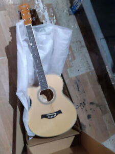 Gear4Music Left Handed Electro Acoustic Guitar - Hardly Used