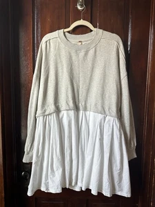 Free People Eleanor Sweatshirt Kleid grau weiß Oversized Damen Gr. Small - Bild 1 von 7