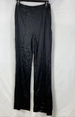 Calça feminina cintura alta cetim preta Elizabeth and James Ivan flare tamanho 0 nova com etiquetas - Imagem 1 de 4