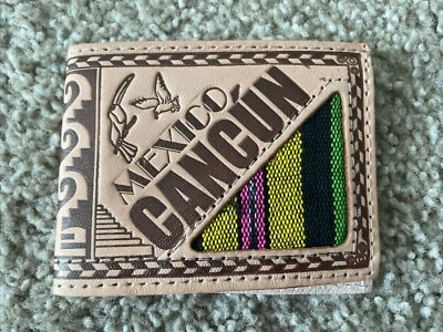 Бумажник-раскладушка ручной работы из травленой кожи Cancun Mexico - Изображение 1 из 4