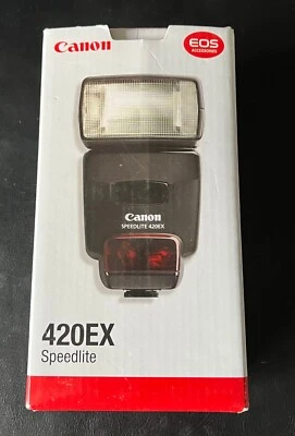 Canon Speedlite 420EX Shoe Mount Flash W/ Case + Stand+LumiQuest Pocket Bouncer - Image 1 of 4