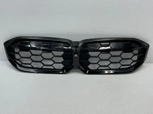 2019 2020 2021 BMW M340i 330i Front Bumper Grille Black W/Camera Hole OEM - Picture 1 of 11