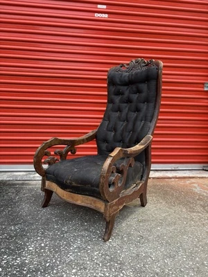 Silla antigua de pelo de caballo de 1800 Foto 1 de 4