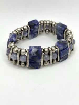 Браслет с бисером Chico's синий и серебристый стрейч синие драгоценные камни камни - Изображение 1 из 4